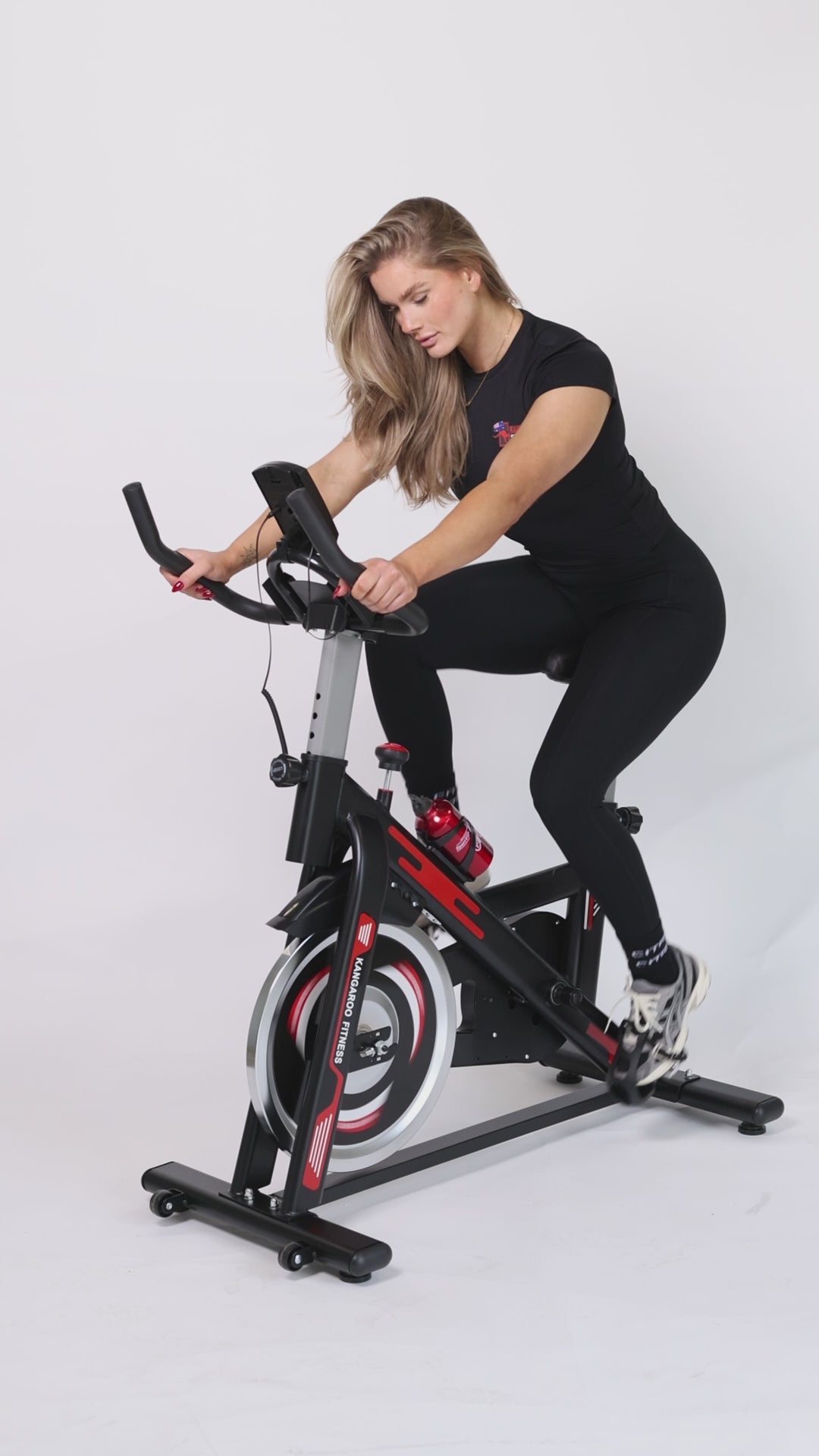 Kangaroo Fitness Exercise Spin Bike (Red)